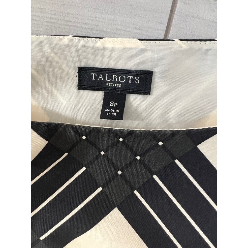 Talbots Petites Silk Top Black Ivory Geometric Sleeveless Blouse Sz 8P Preppy - Picture 6 of 8